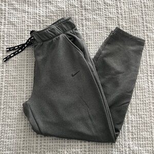 SOLD ❤️ Nike Women’s Gray Joggers